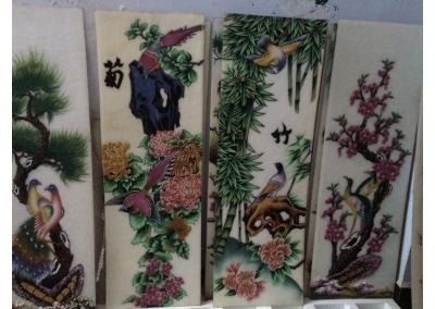 TỨ QUÝ ĐÁ 