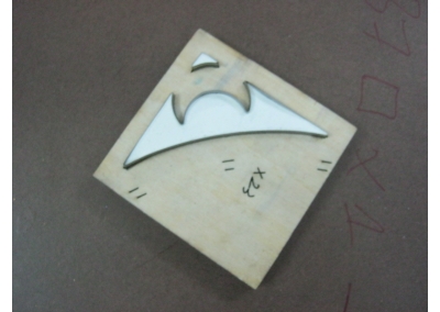 Mẫu Đục Bo 16