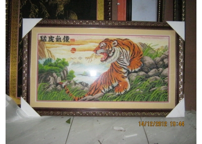 Tranh Thêu CHữ Thập 10