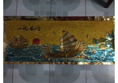 THUYỀN MÀU