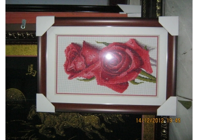 Tranh Thêu CHữ Thập 12